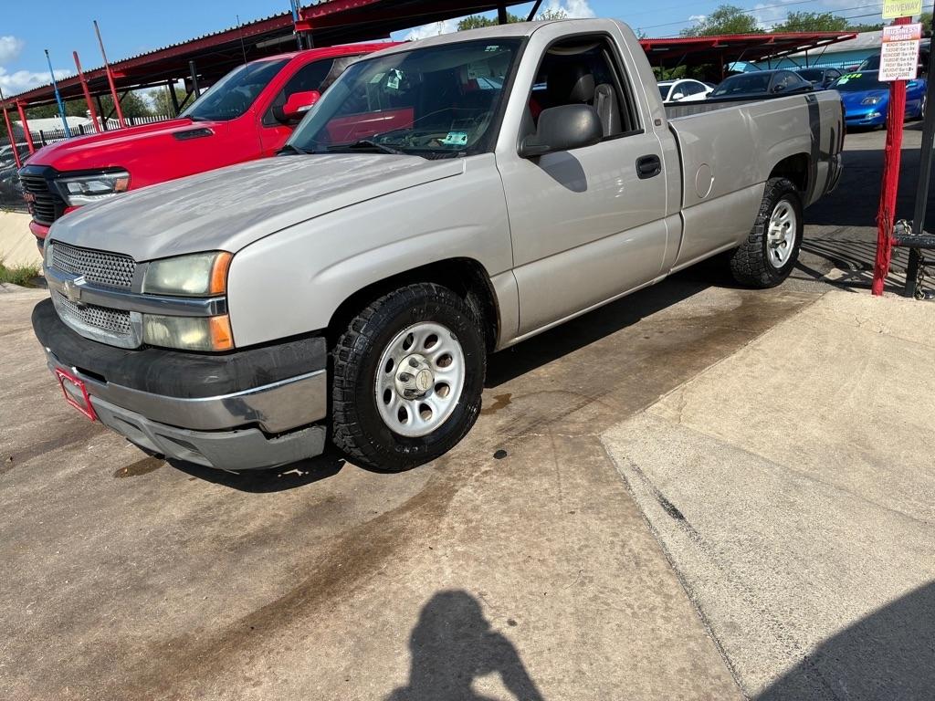Chevrolet Silverado 1500 Work Truck Short Bed 2WD 2005