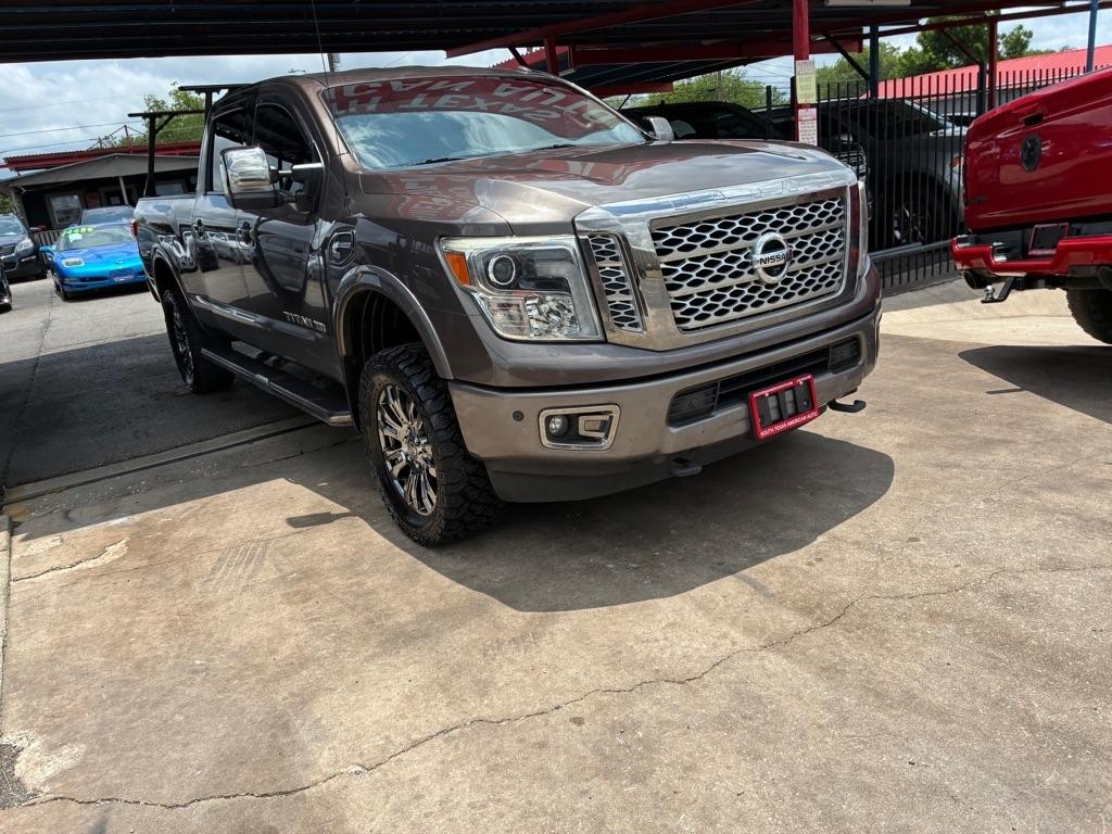 Nissan Titan XD SL 4WD Diesel 2017