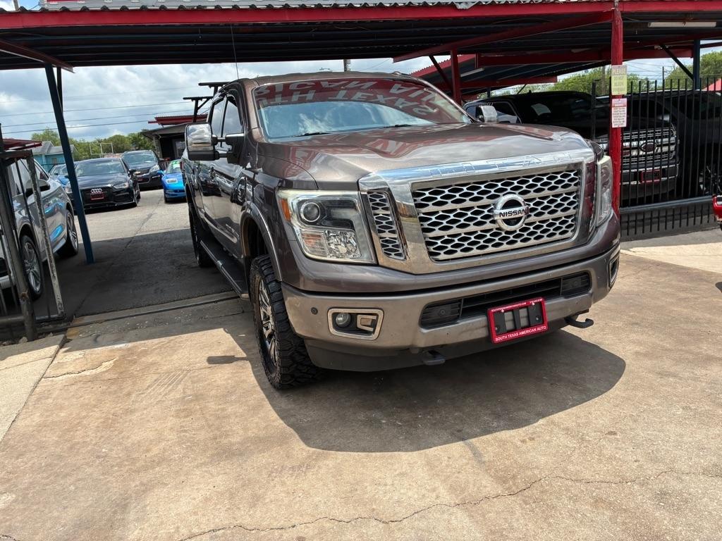 Nissan Titan XD SL 4WD Diesel 2017