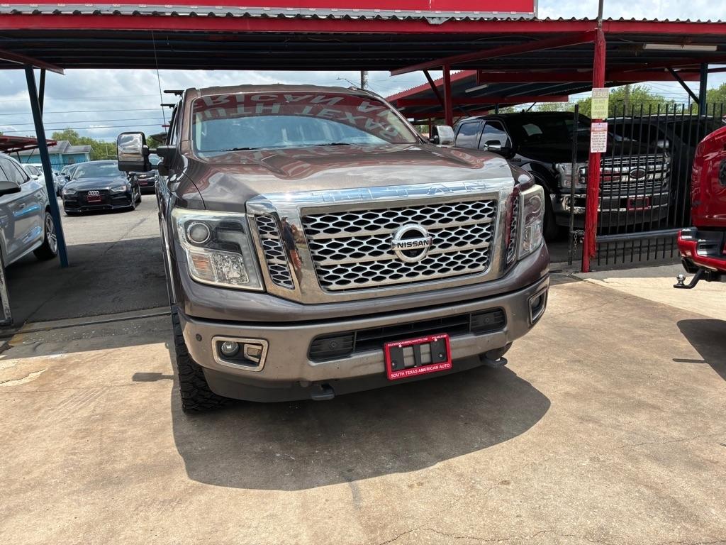 Nissan Titan XD SL 4WD Diesel 2017