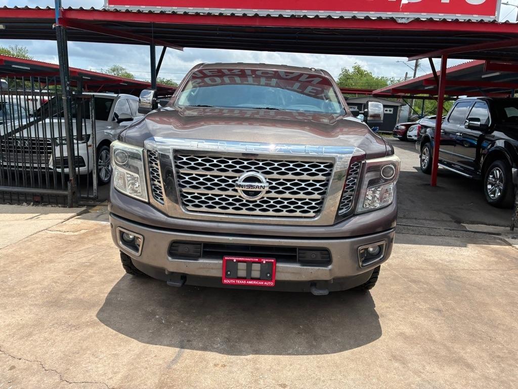 Nissan Titan XD SL 4WD Diesel 2017