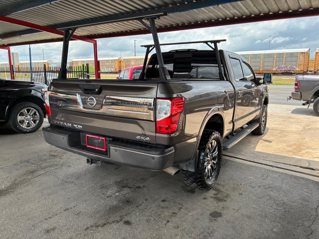 Nissan Titan XD SL 4WD Diesel 2017