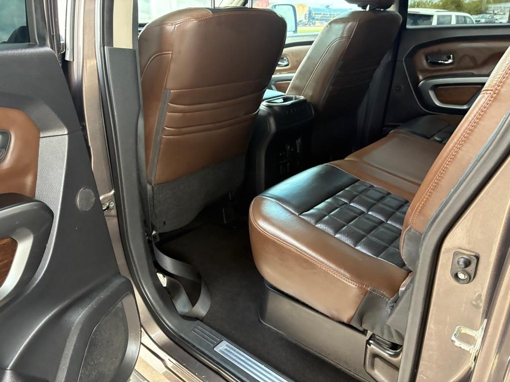 Nissan Titan XD SL 4WD Diesel 2017