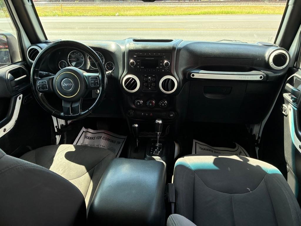 Jeep Wrangler Unlimited Sport 4WD 2015