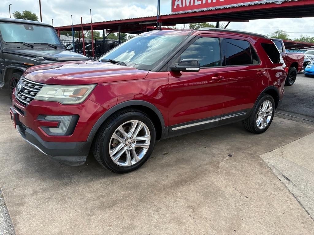 Ford Explorer XLT FWD 2016