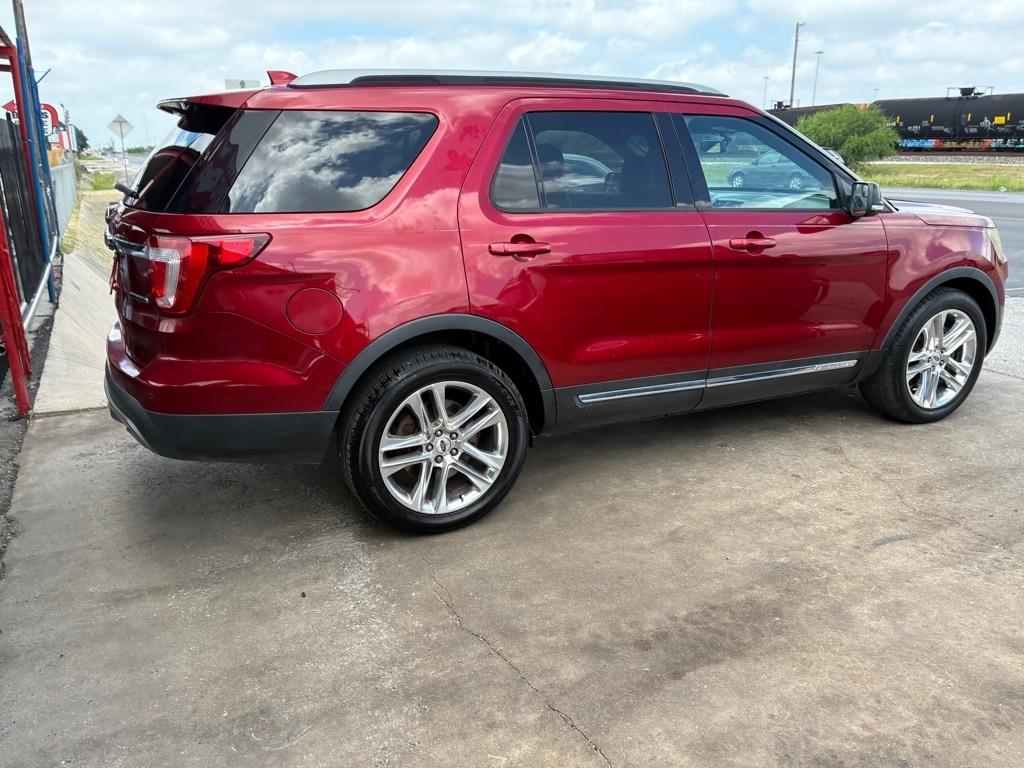 Ford Explorer XLT FWD 2016