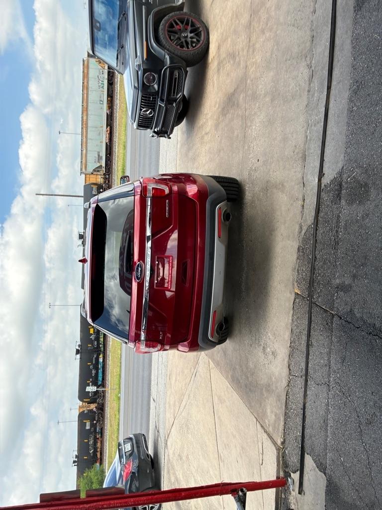 Ford Explorer XLT FWD 2016