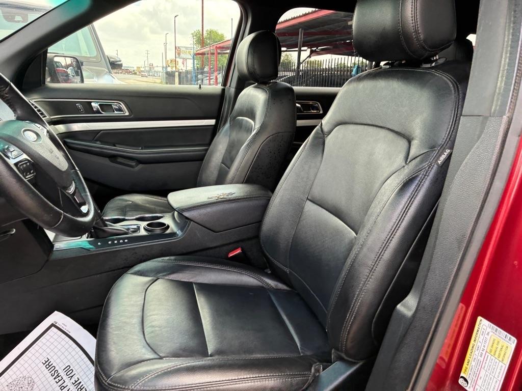 Ford Explorer XLT FWD 2016