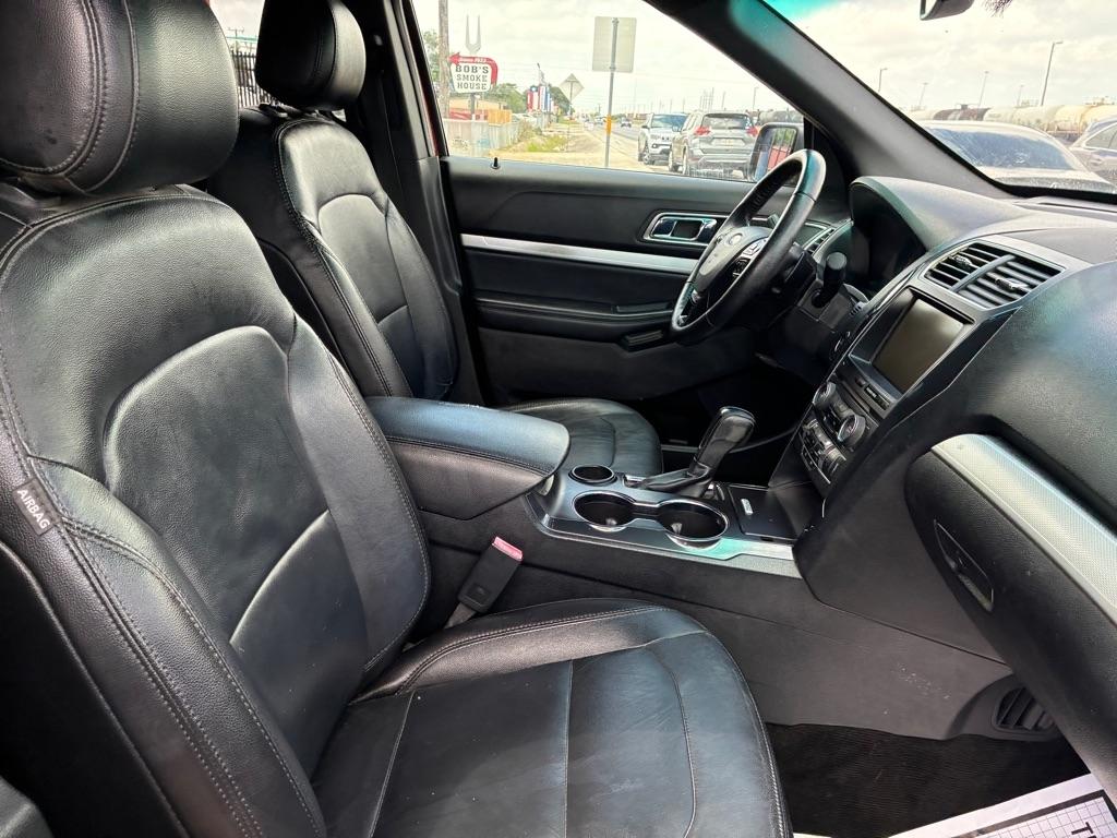 Ford Explorer XLT FWD 2016