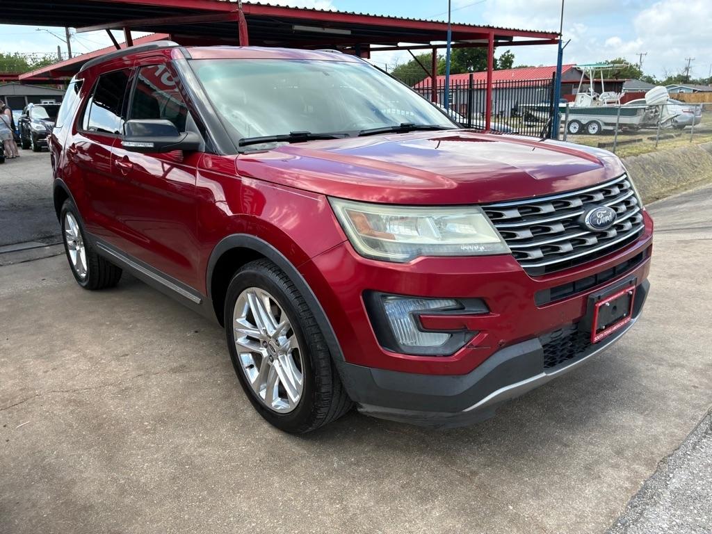 Ford Explorer XLT FWD 2016