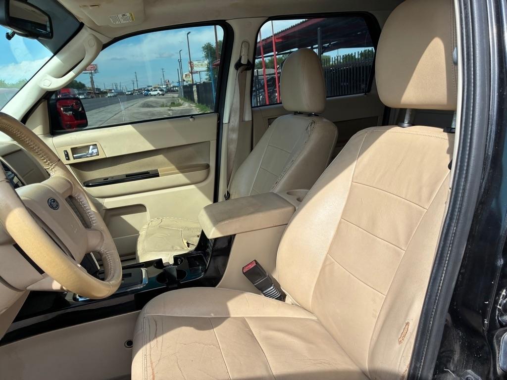Ford Escape Limited FWD 2011