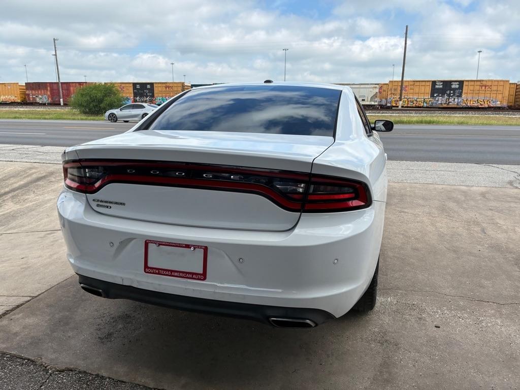 Dodge Charger SE AWD 2016
