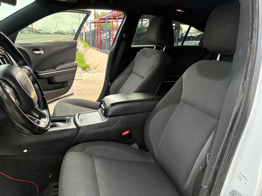 Dodge Charger SE AWD 2016