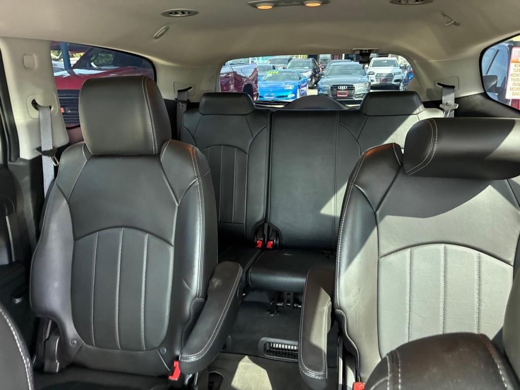 Buick Enclave Leather FWD 2015