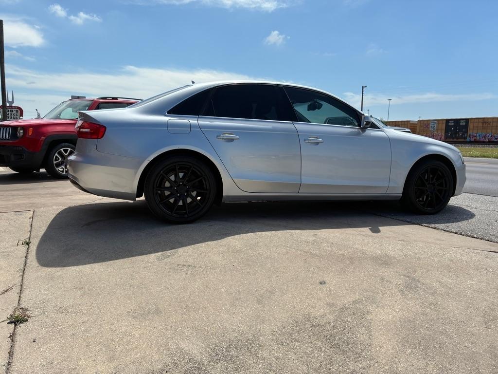 Audi A4 2.0T Sedan quattro Tiptronic 2013