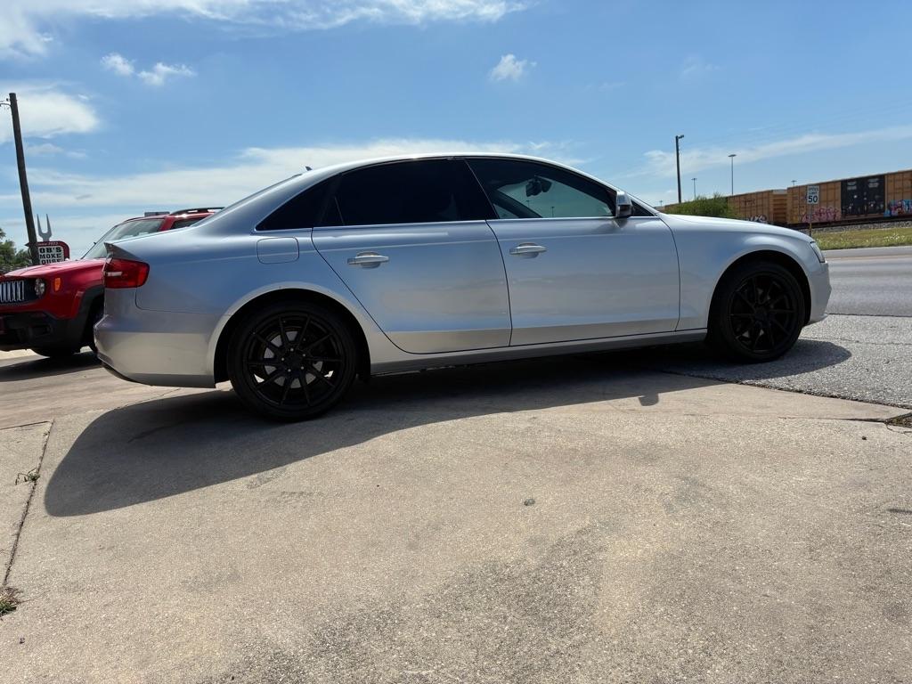 Audi A4 2.0T Sedan quattro Tiptronic 2013