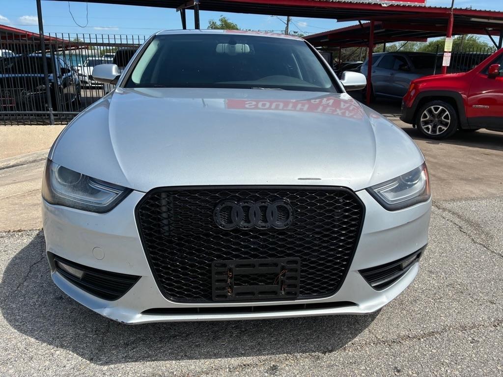 Audi A4 2.0T Sedan quattro Tiptronic 2013