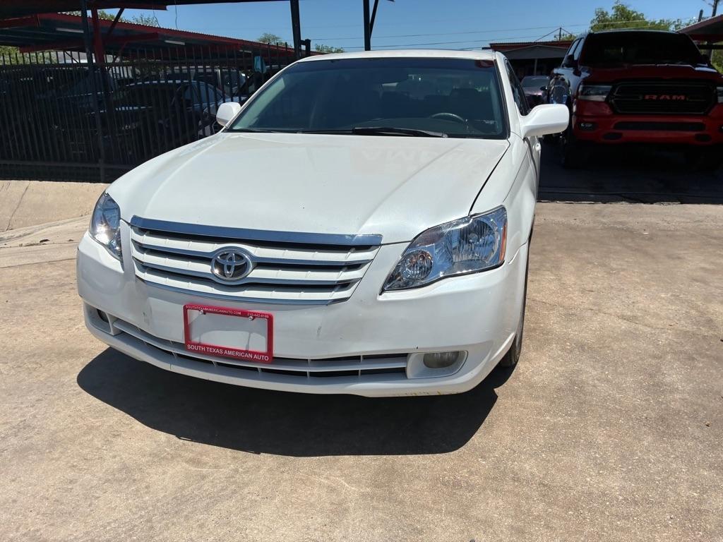 Toyota Avalon XL 2006