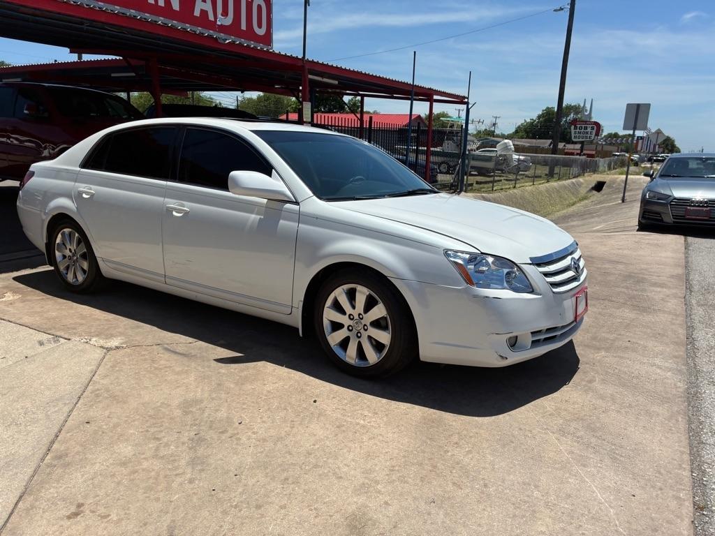 Toyota Avalon XL 2006