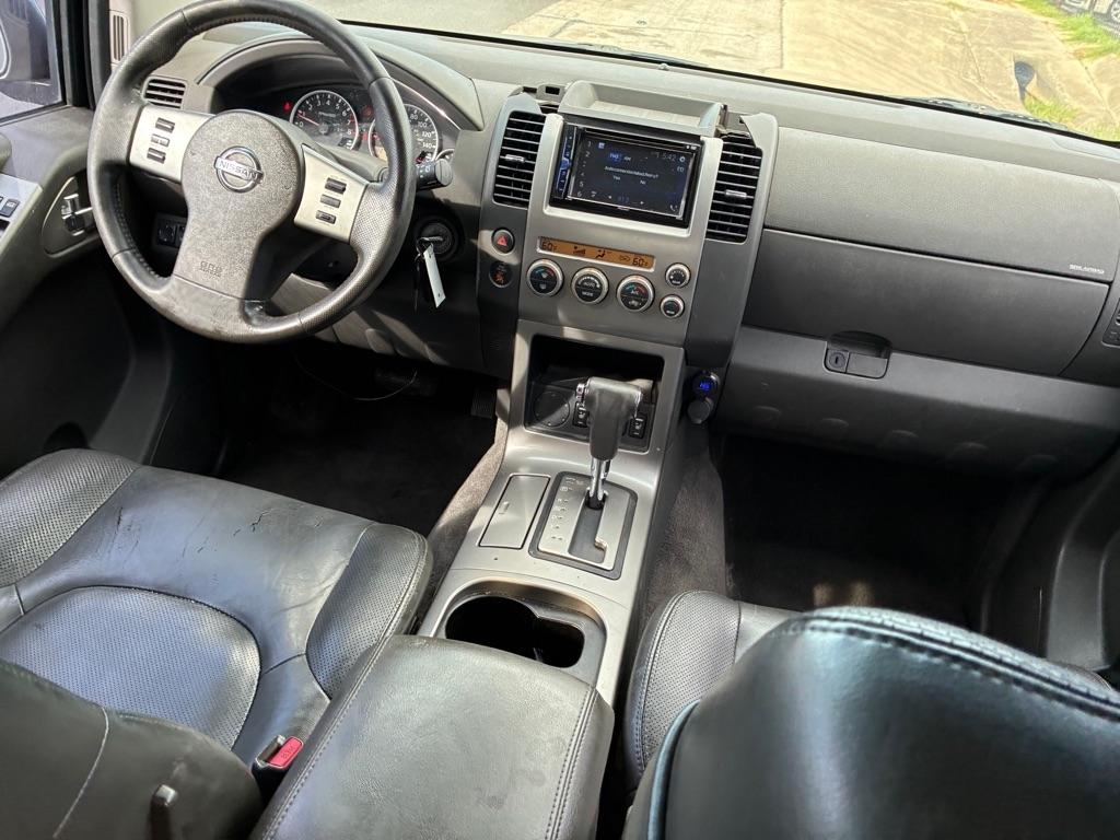 Nissan Pathfinder LE 2WD 2005