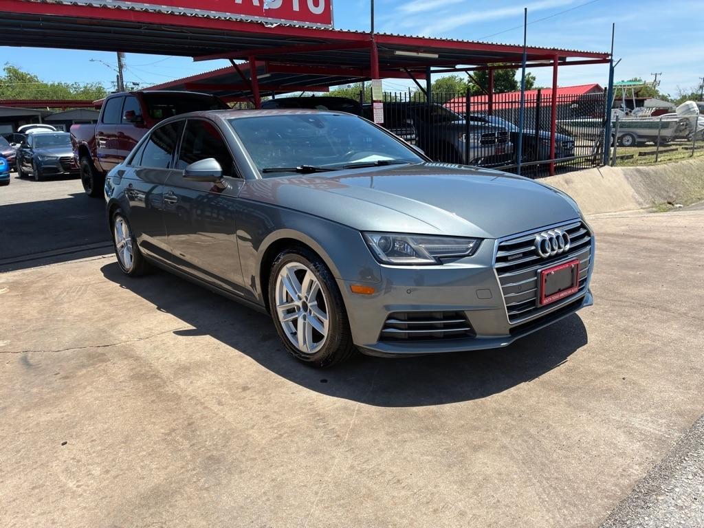 Audi A4 2.0T Premium quattro Sedan 2017