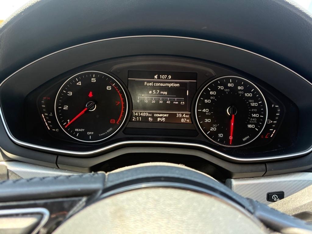 Audi A4 2.0T Premium quattro Sedan 2017