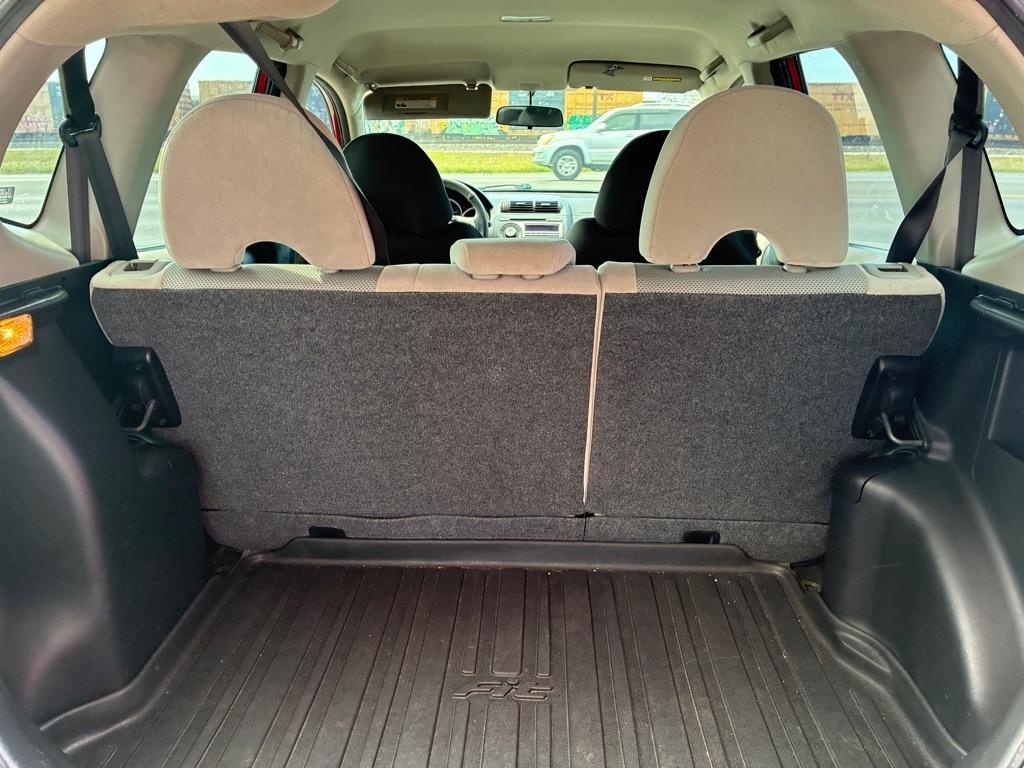 Honda Fit 5-Speed AT 2007