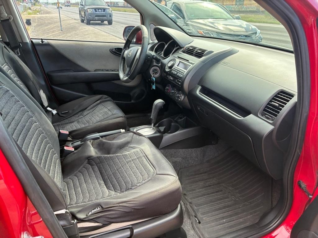 Honda Fit 5-Speed AT 2007