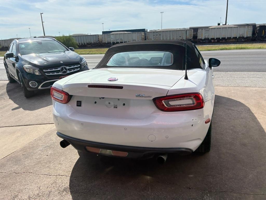 Fiat Spider 124 Classica 2017