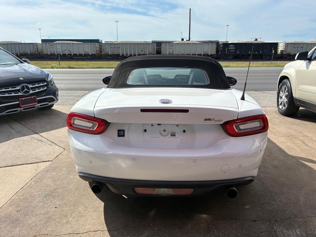 Fiat Spider 124 Classica 2017