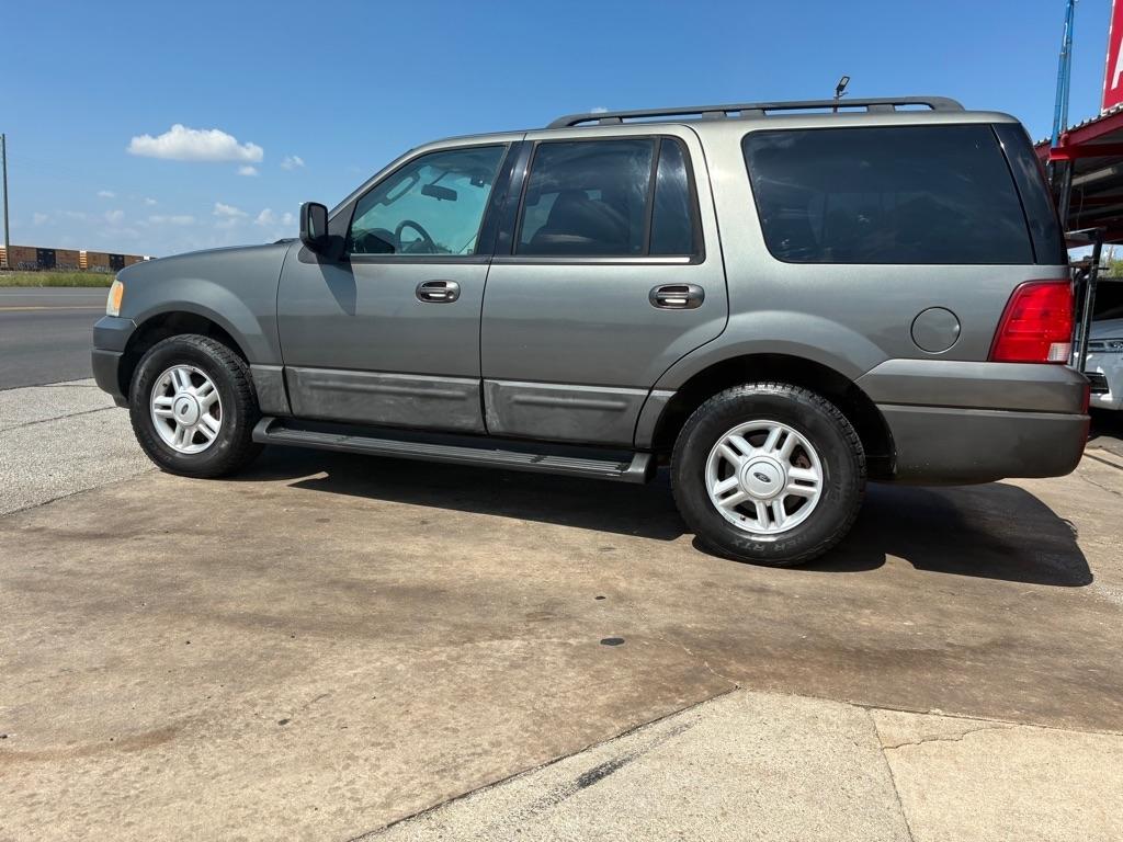 Ford Expedition XLT 4WD 2005