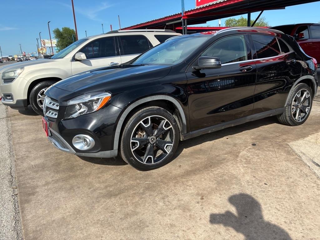 Mercedes-Benz GLA-Class GLA250 2018