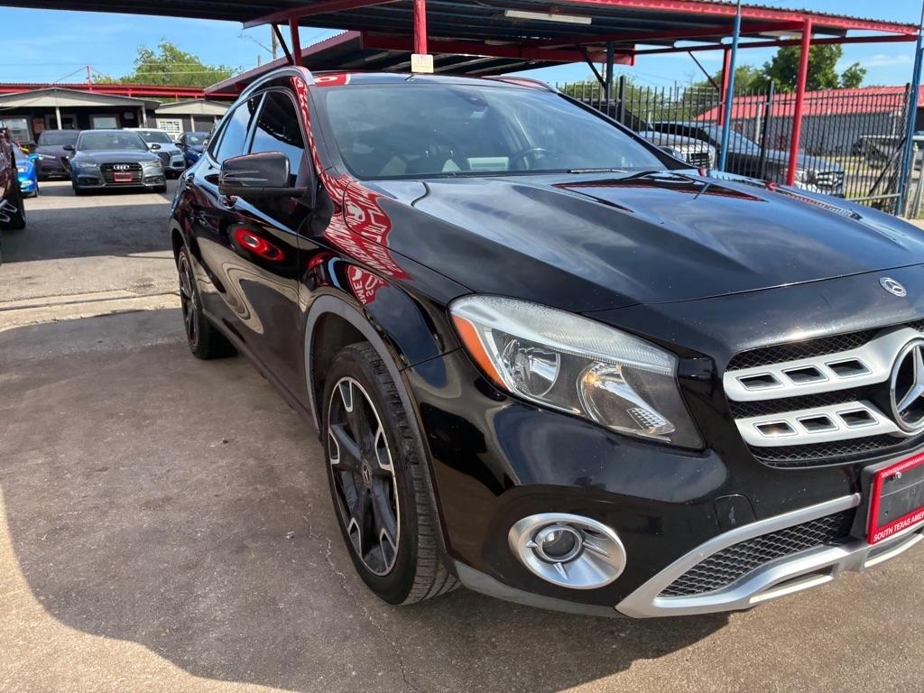 Mercedes-Benz GLA-Class GLA250 2018