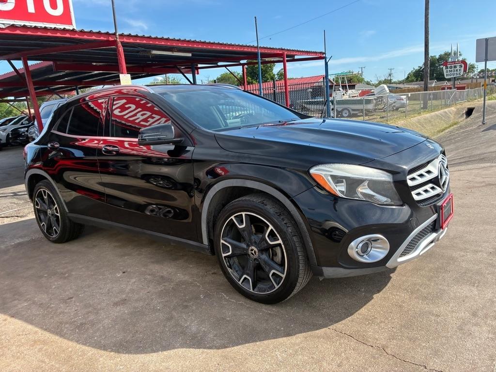 Mercedes-Benz GLA-Class GLA250 2018
