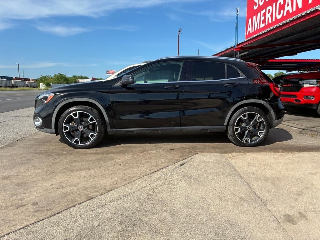 Mercedes-Benz GLA-Class GLA250 2018