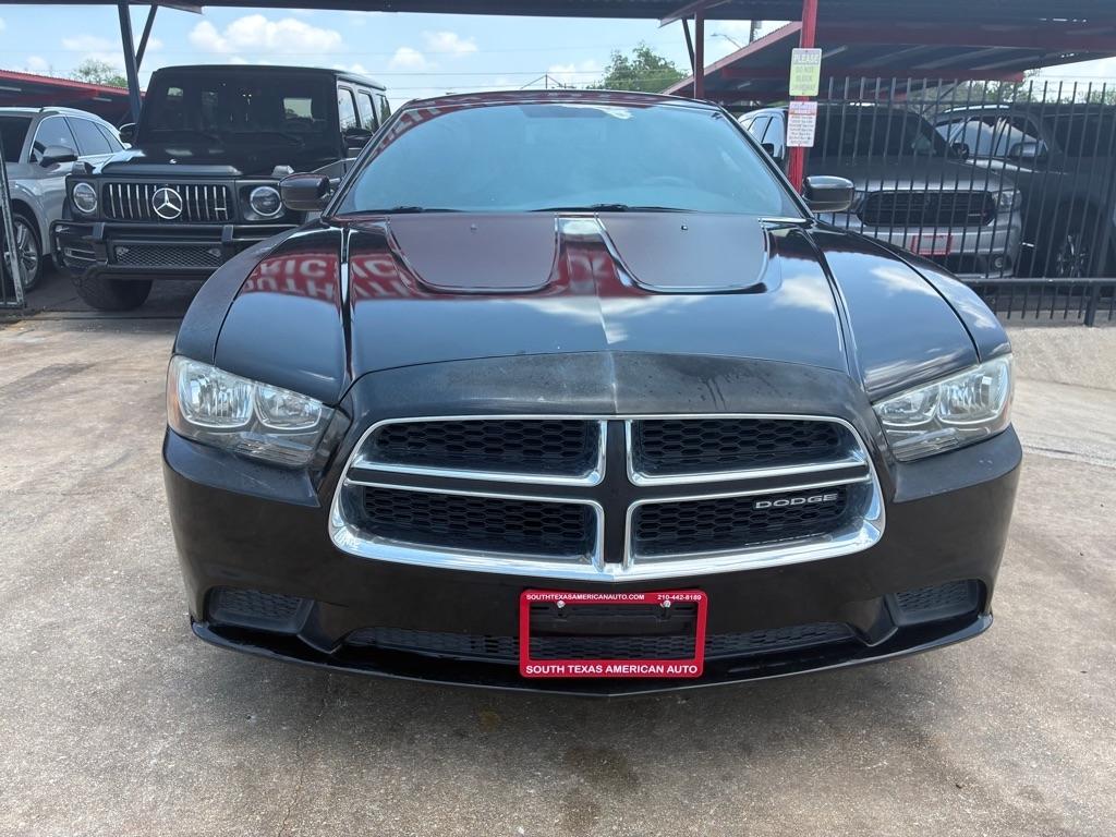 Dodge Charger SE 2012