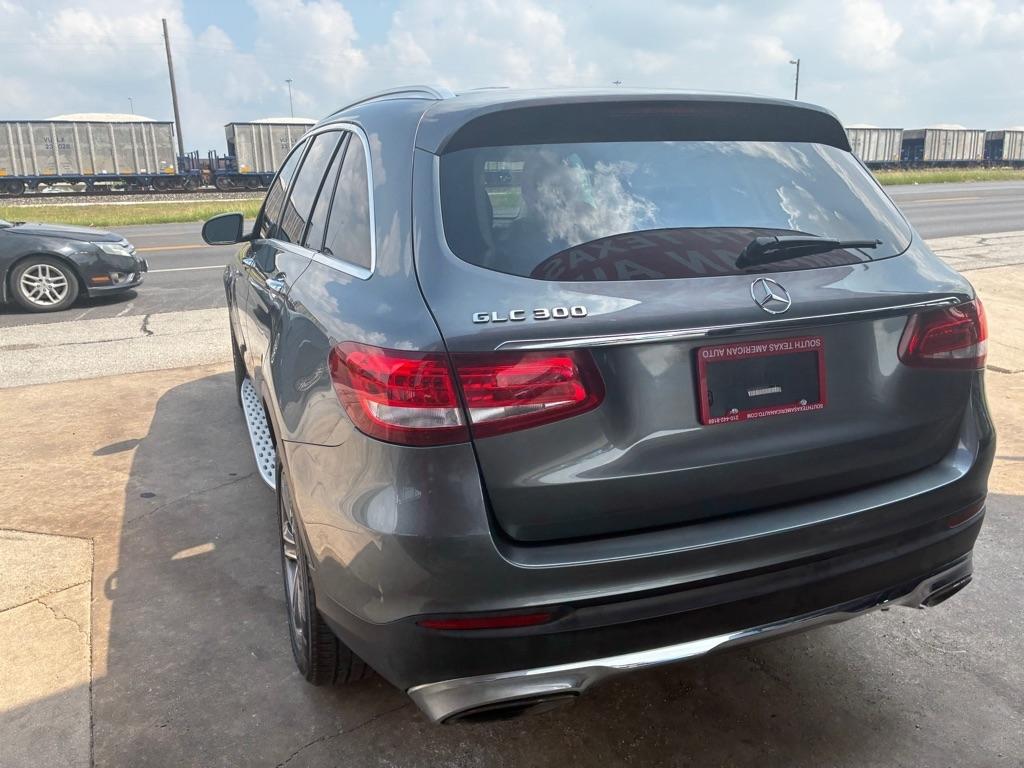 Mercedes-Benz GLC-Class GLC300 2017