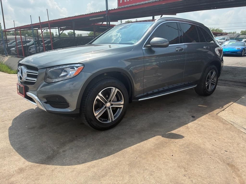 Mercedes-Benz GLC-Class GLC300 2017