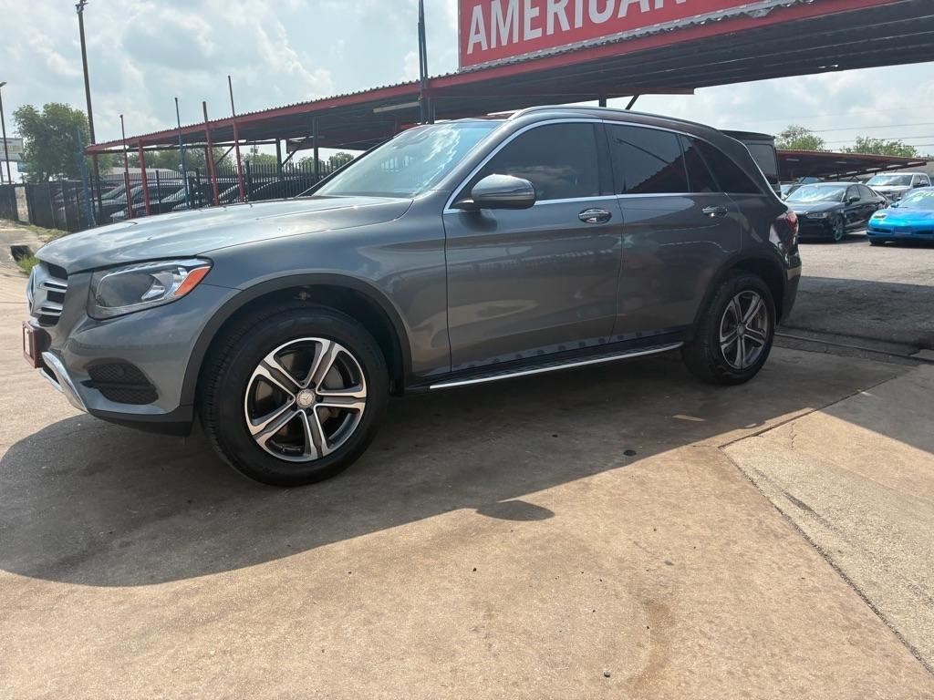 Mercedes-Benz GLC-Class GLC300 2017