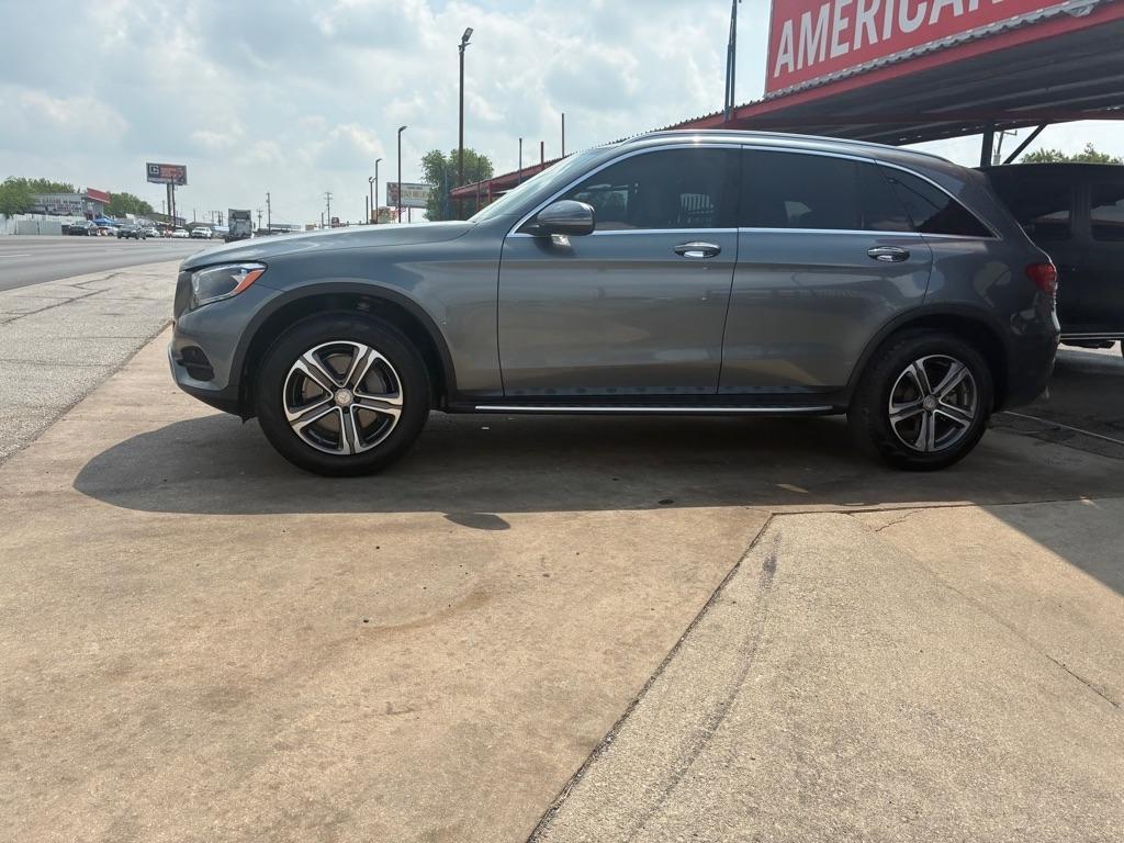 Mercedes-Benz GLC-Class GLC300 2017