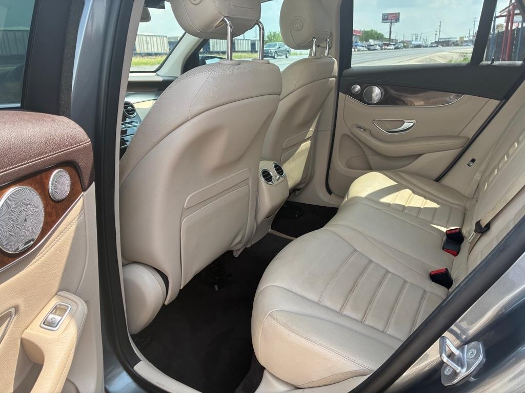 Mercedes-Benz GLC-Class GLC300 2017