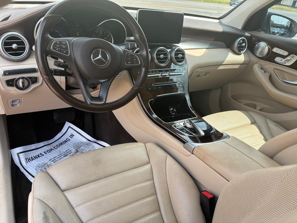Mercedes-Benz GLC-Class GLC300 2017