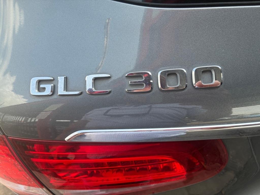 Mercedes-Benz GLC-Class GLC300 2017