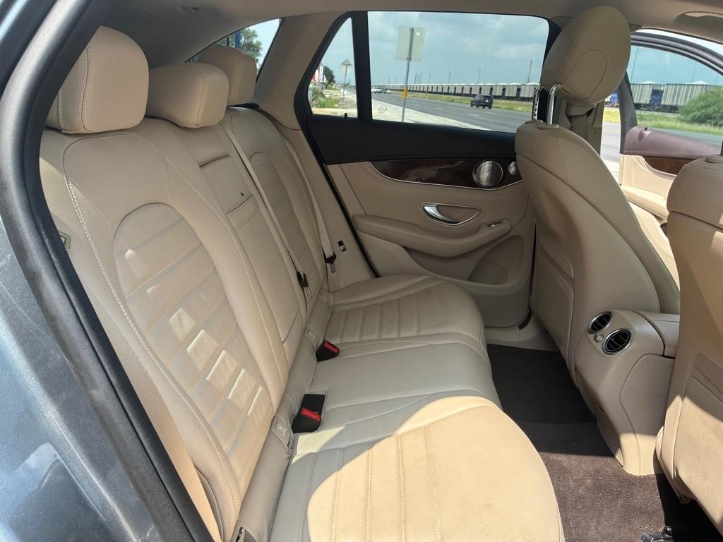 Mercedes-Benz GLC-Class GLC300 2017