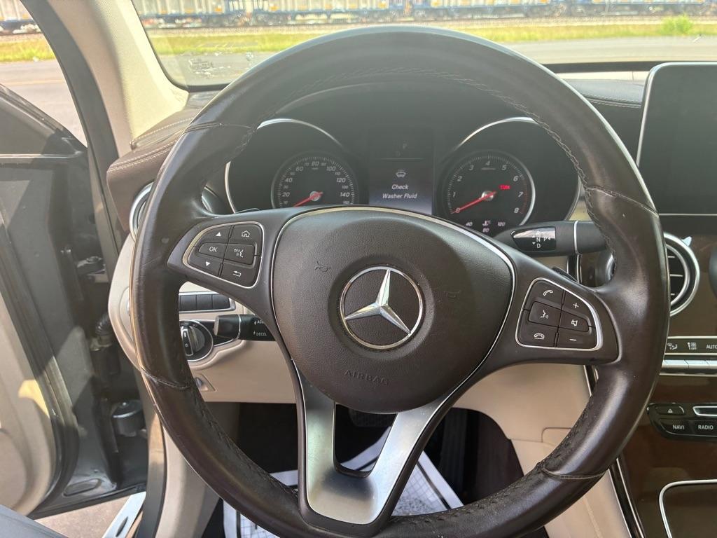 Mercedes-Benz GLC-Class GLC300 2017
