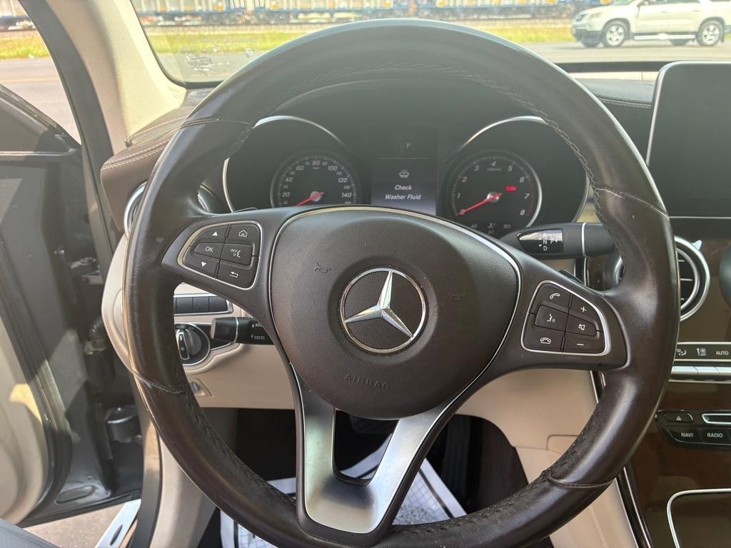 Mercedes-Benz GLC-Class GLC300 2017