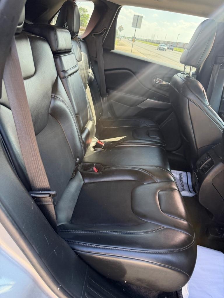 Jeep Cherokee Latitude Plus FWD 2019