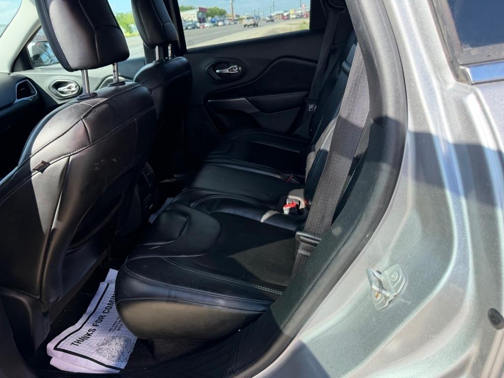 Jeep Cherokee Latitude Plus FWD 2019