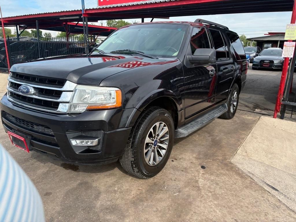 Ford Expedition XLT 2WD 2015