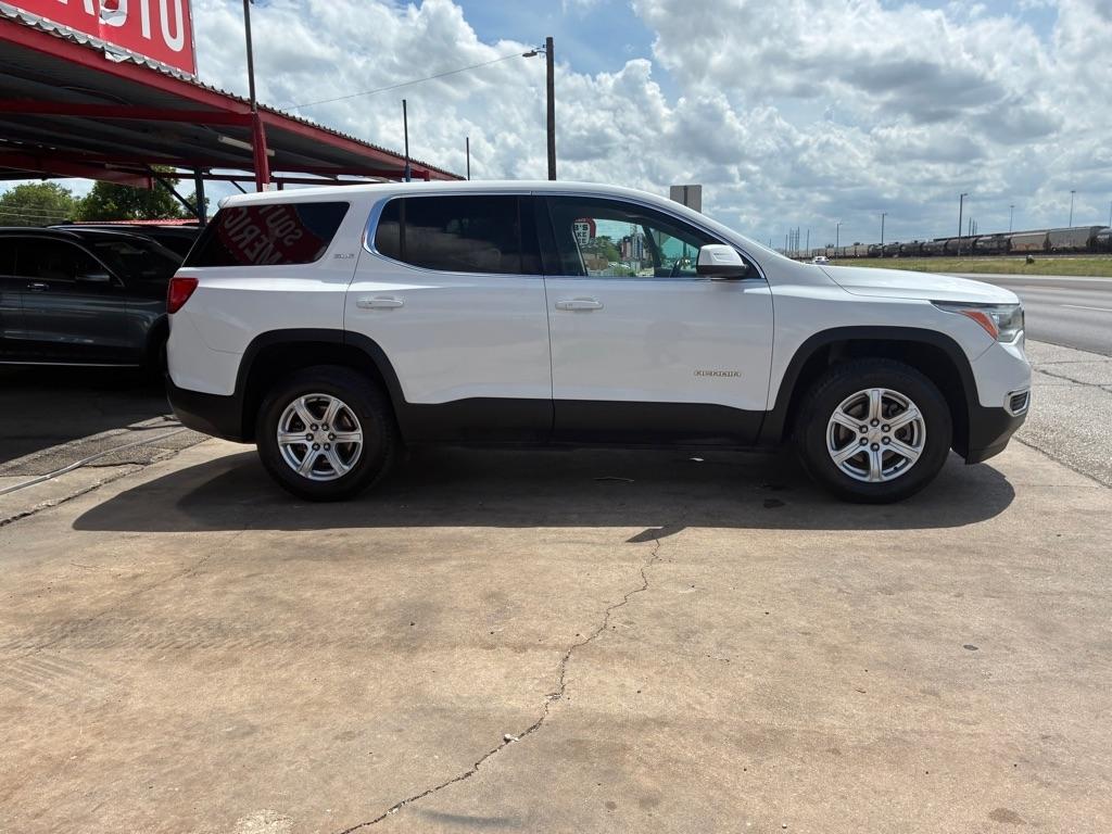 GMC Acadia SLE-1 FWD 2017